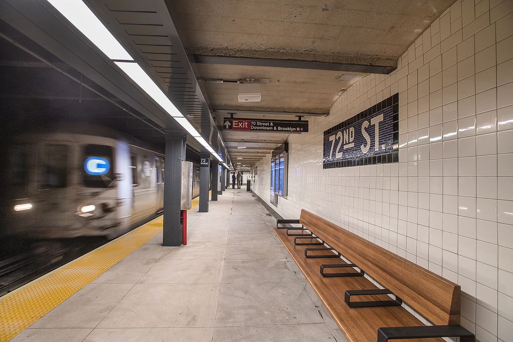 Check out the new lighting on the ceiling! (MTA Photos)